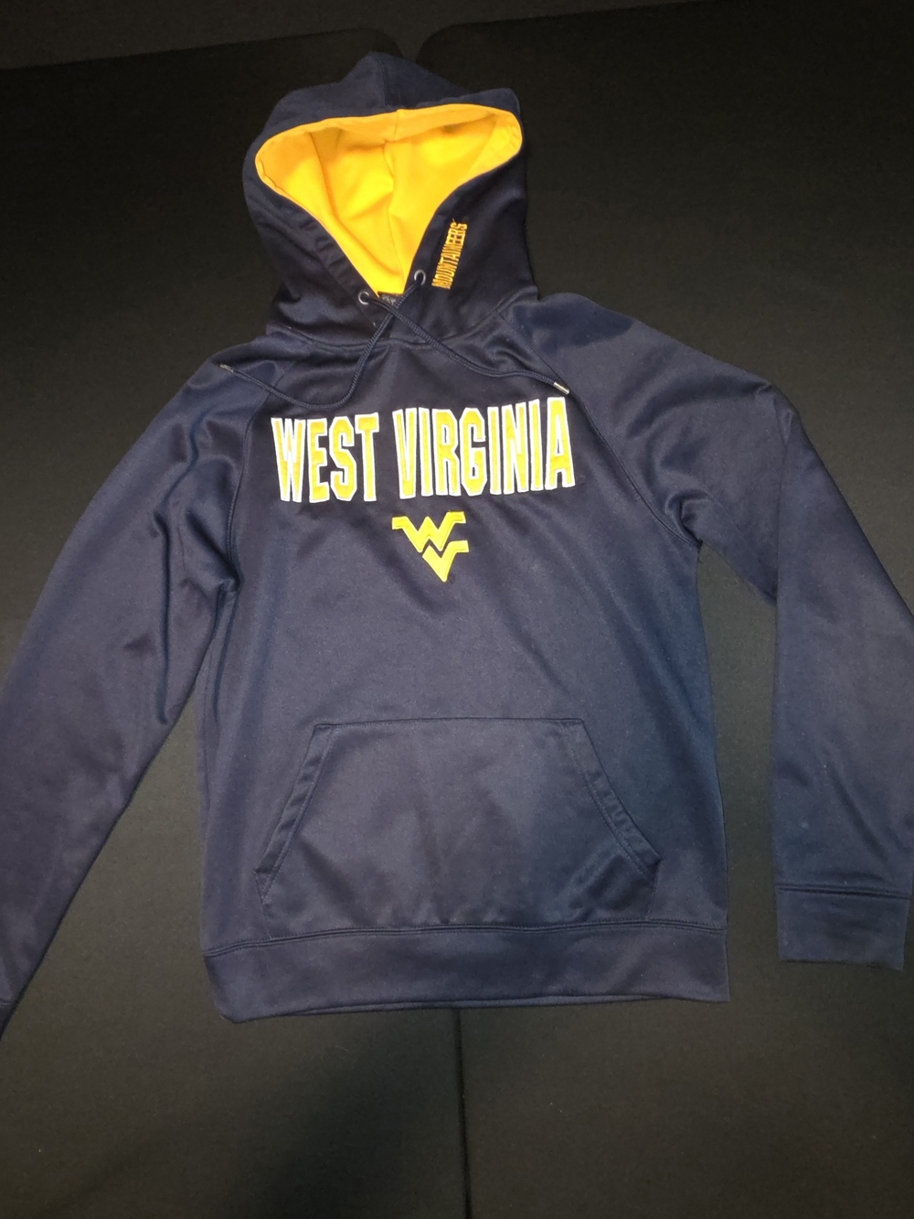 Colosseum Navy and Yellow West Virginia Hoodie Size S